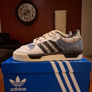Adidas White and Blue Sneakers